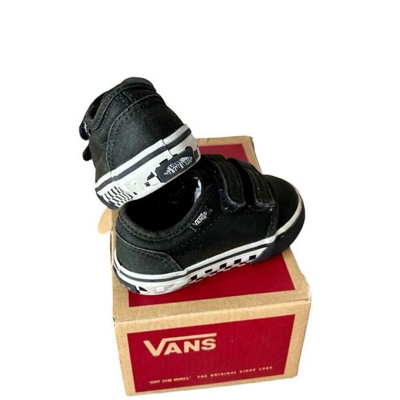 VANS Black Canvas Hook & Loop Winston V Slip On Sneaker Shoe 5 Toddler Casual‎ - Picture 3 of 6
